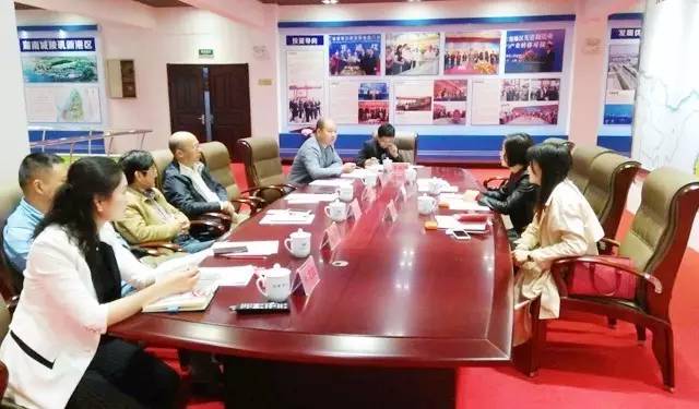上海東方龍商務與?岳陽城陵磯新港區達成委托招商引資合作 上海東方龍商務與?岳陽城陵磯新港區達成委托招商引資合作