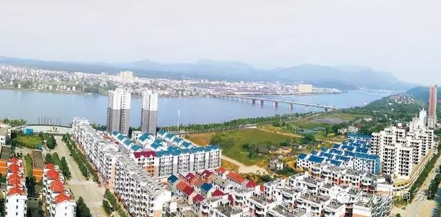 東方龍商務與江西省萬安縣達成委托招商引資合作,助力加快轉型步伐,增強發展后勁 東方龍商務與江西省萬安縣達成委托招商引資合作,助力加快轉型步伐,增強發展后勁