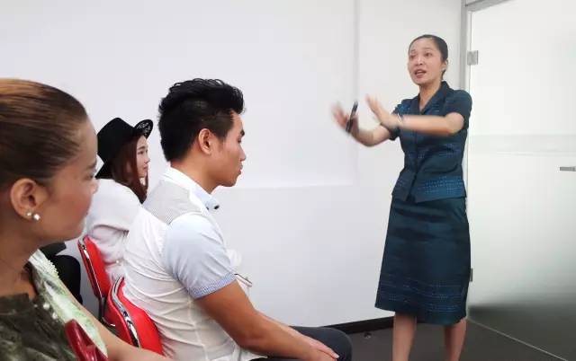 東方龍商務舉辦招聘會,伯樂尋良馬,明主覓賢才 東方龍商務舉辦招聘會,伯樂尋良馬,明主覓賢才