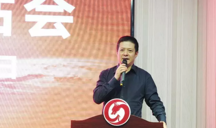 舉行投資選址項目評估會,項目數(shù)量、質(zhì)量持續(xù)增長,將于近期批量對接 舉行投資選址項目評估會,項目數(shù)量、質(zhì)量持續(xù)增長,將于近期批量對接