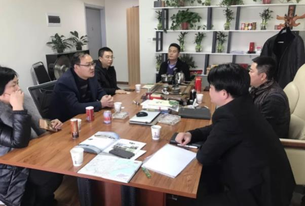 陪同政府園區(qū)對接考察食品飲料加工投資選址項(xiàng)目,將進(jìn)一步推進(jìn)項(xiàng)目落地 陪同政府園區(qū)對接考察食品飲料加工投資選址項(xiàng)目,將進(jìn)一步推進(jìn)項(xiàng)目落地