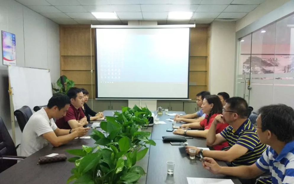 深圳分公司陪同政府園區(qū)對接考察智能電子制造投資選址項(xiàng)目方,加快推進(jìn)項(xiàng)目落地,提升招商引資實(shí)效! 深圳分公司陪同政府園區(qū)對接考察智能電子制造投資選址項(xiàng)目方,加快推進(jìn)項(xiàng)目落地,提升招商引資實(shí)效!