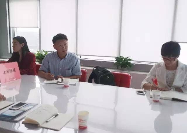 東方龍商務舉行三場投資選址項目政府對接會,并將同步推進項目考察 東方龍商務舉行三場投資選址項目政府對接會,并將同步推進項目考察