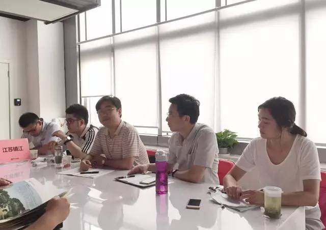 東方龍商務舉行四場投資選址項目政府對接會,并將同步推進項目考察 東方龍商務舉行四場投資選址項目政府對接會,并將同步推進項目考察