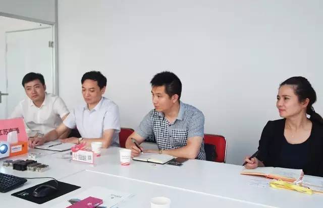 東方龍商務舉行三場投資選址項目政府對接會,并將同步推進項目考察 東方龍商務舉行三場投資選址項目政府對接會,并將同步推進項目考察
