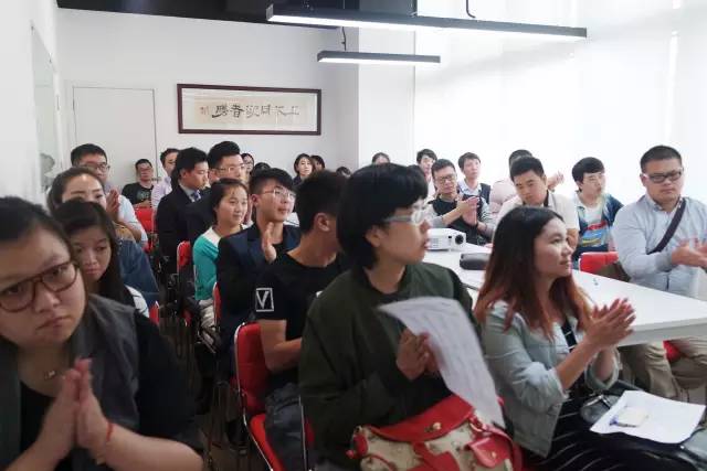 十月商務精英招聘會,聚才納賢,加快東方龍商務平臺向國際化發展 十月商務精英招聘會,聚才納賢,加快東方龍商務平臺向國際化發展