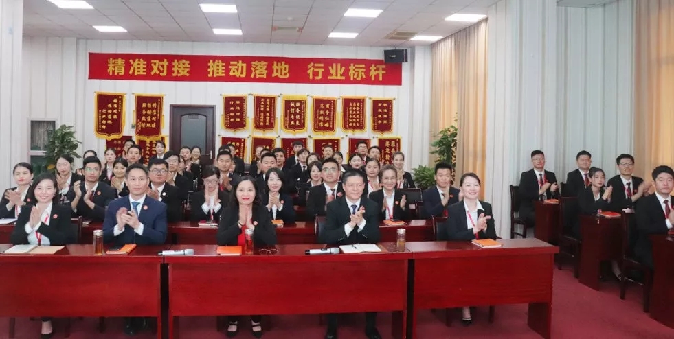 【項目評估會】東方龍商務(wù)集團(tuán)舉行九月下旬項目評估會,30個優(yōu)質(zhì)項目經(jīng)評估可對接全國政府園區(qū)! 【項目評估會】東方龍商務(wù)集團(tuán)舉行九月下旬項目評估會,30個優(yōu)質(zhì)項目經(jīng)評估可對接全國政府園區(qū)!
