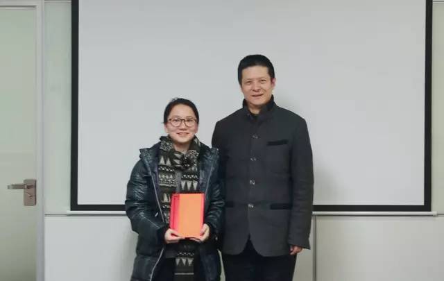東方龍商務舉行2015年度工作總結表彰暨2016年工作計劃會議 東方龍商務舉行2015年度工作總結表彰暨2016年工作計劃會議