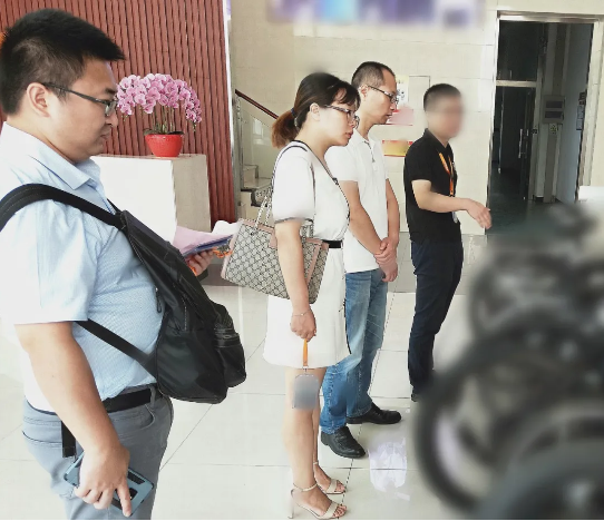 年銷售額可達(dá)到50億元!A股上市鋰電池組領(lǐng)先投資選址制造商與江蘇地方政府順利完成首次對接! 年銷售額可達(dá)到50億元!A股上市鋰電池組領(lǐng)先投資選址制造商與江蘇地方政府順利完成首次對接!