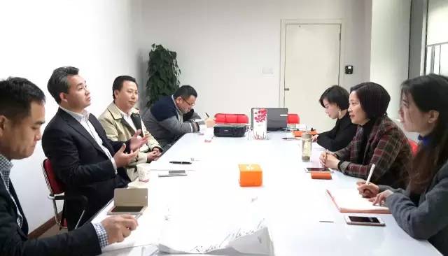 中華-伊斯蘭關系理事會理事長丁厚飛博士來訪上海東方龍商務深入洽談一帶一路建設合作 中華-伊斯蘭關系理事會理事長丁厚飛博士來訪上海東方龍商務深入洽談一帶一路建設合作