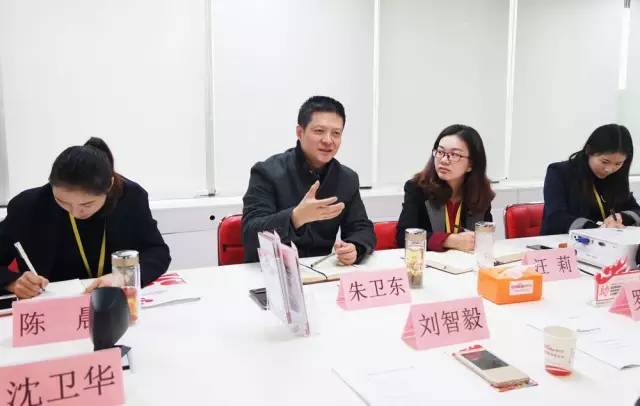 湖北省赤壁市人民政府副市長劉智毅率團考察上海東方龍國際商務平臺 湖北省赤壁市人民政府副市長劉智毅率團考察上海東方龍國際商務平臺