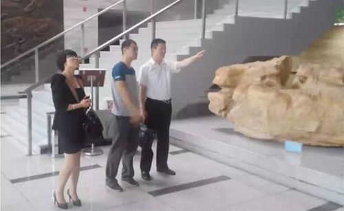 東方龍商務與國家級六安經濟技術開發區簽定委托招商引資戰略合作協議 東方龍商務與國家級六安經濟技術開發區簽定委托招商引資戰略合作協議