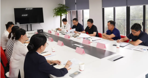 錄取率僅為5.1%的專業團隊!政府感嘆,東方龍商務不愧是委托招商行業的領軍者 錄取率僅為5.1%的專業團隊!政府感嘆,東方龍商務不愧是委托招商行業的領軍者