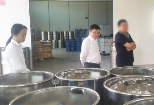 歷時15天,鋰電池材料制造商與貴州地方政府成功簽訂投資選址協議 歷時15天,鋰電池材料制造商與貴州地方政府成功簽訂投資選址協議
