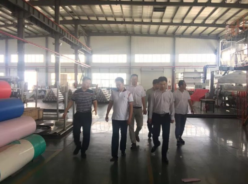 陪同政府園區(qū)赴塑料薄膜搬遷投資選址項(xiàng)目方對(duì)接考察,將加快推動(dòng)項(xiàng)目落地 陪同政府園區(qū)赴塑料薄膜搬遷投資選址項(xiàng)目方對(duì)接考察,將加快推動(dòng)項(xiàng)目落地