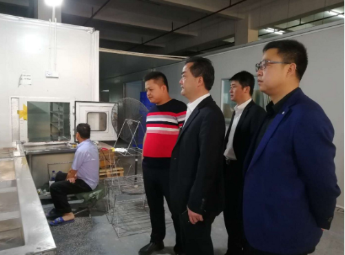陪同政府園區(qū)對接考察智能手機配件投資選址項目,加快推進項目選址落地 陪同政府園區(qū)對接考察智能手機配件投資選址項目,加快推進項目選址落地
