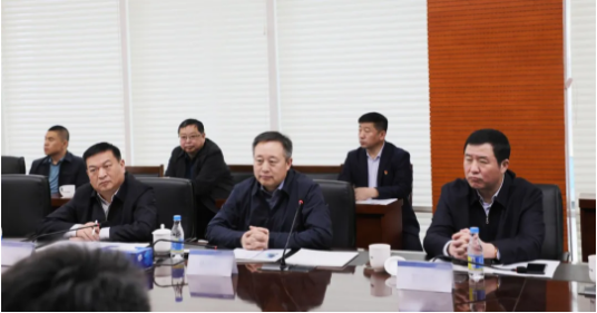 全速推進(jìn)投資選址項(xiàng)目早落地、早投產(chǎn)！黑龍江某地方政府實(shí)地考察清潔能源設(shè)備制造企業(yè)