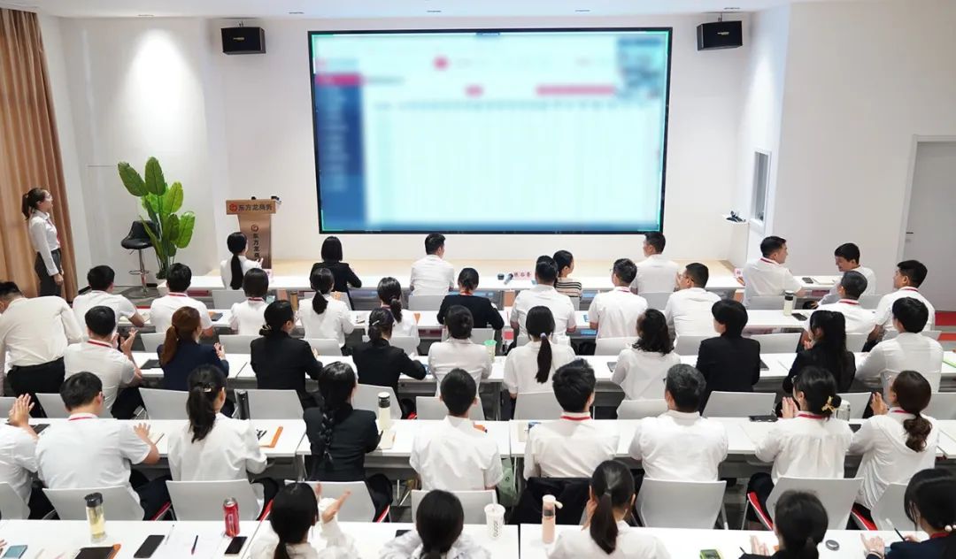 搶抓項目、靠前服務、推動落地!7月下旬,集團共35個優質投資選址項目通過評估 搶抓項目、靠前服務、推動落地!7月下旬,集團共35個優質投資選址項目通過評估