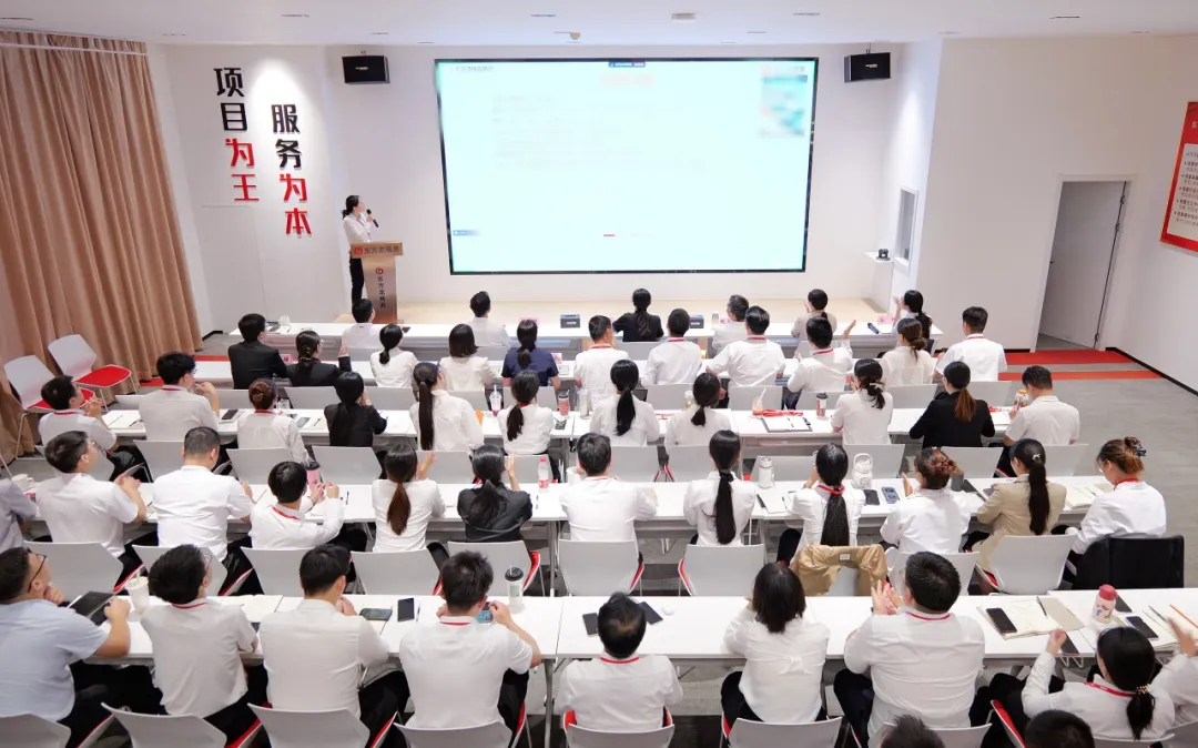 抓好項目開發先手棋，夯實項目落地硬支撐！9月上旬，集團共33個優質投資選址項目通過評估