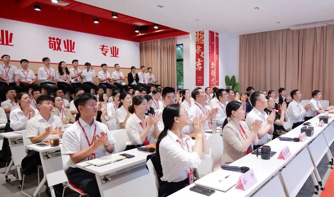 抓好項目開發先手棋，夯實項目落地硬支撐！9月上旬，集團共33個優質投資選址項目通過評估